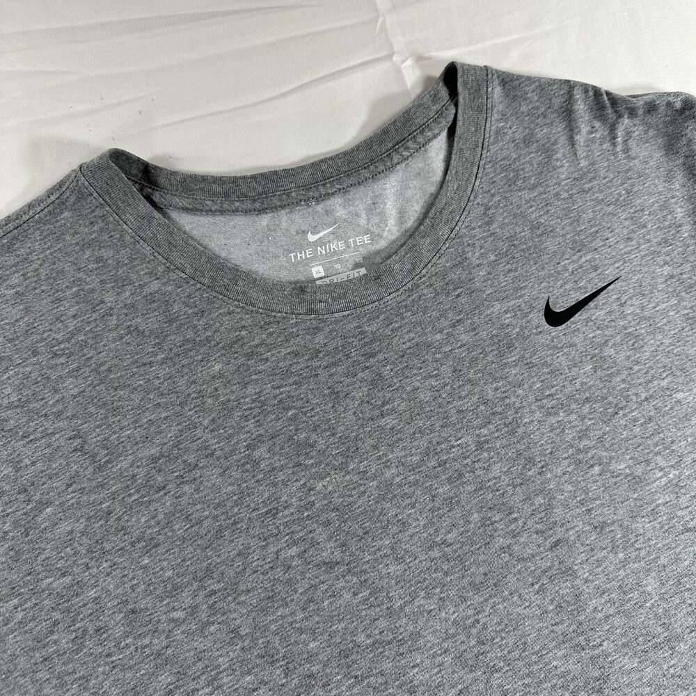 Nike Dri-FIT The Nike Tee Heather Gray Athletic Training Shirt Size XL